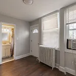 Spacious Nice 3-Bedroom House In Dc With Parking