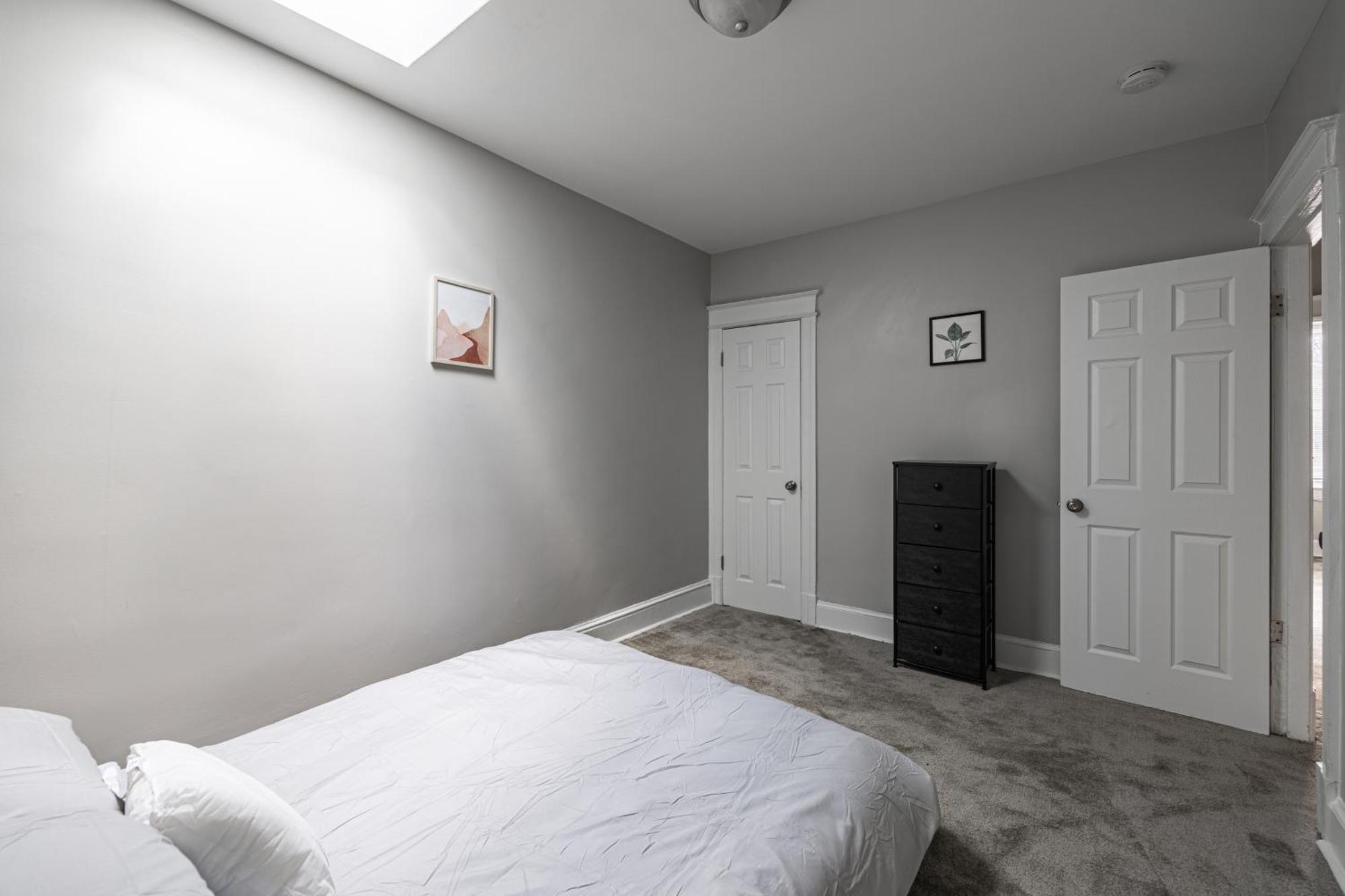 Spacious 3-bedroom House In Dc With Parking * Washington